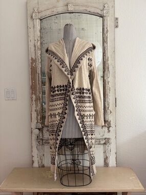 Johnny Was/Biya Cream Hoodie Long Cardigan Boho Tribal Pattern SMALL